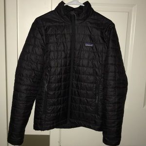 Brand new Men’s small black Patagonia puff jacket